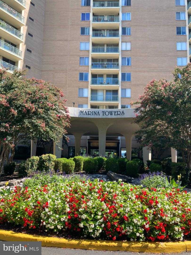 501 SLATERS LANE APT 403 Alexandria Virginia United States, for Rent, residential,  , The Holly Group