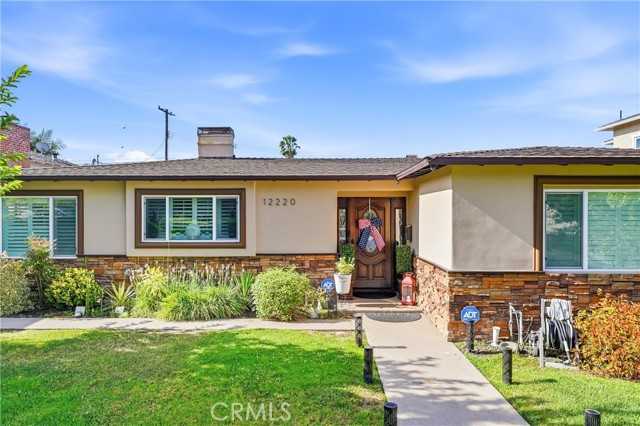 12220 Whitley Whittier California United States, for Sale, residential, Ralph  Morfin, Realty One Group