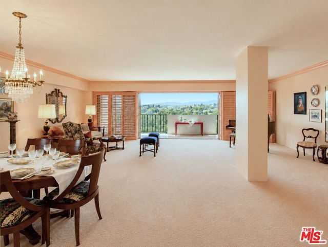 10450 Wilshire Boulevard APT 10J Los Angeles California United States, for Sale, residential, Joana Laundern, InCom Brokerage Sample