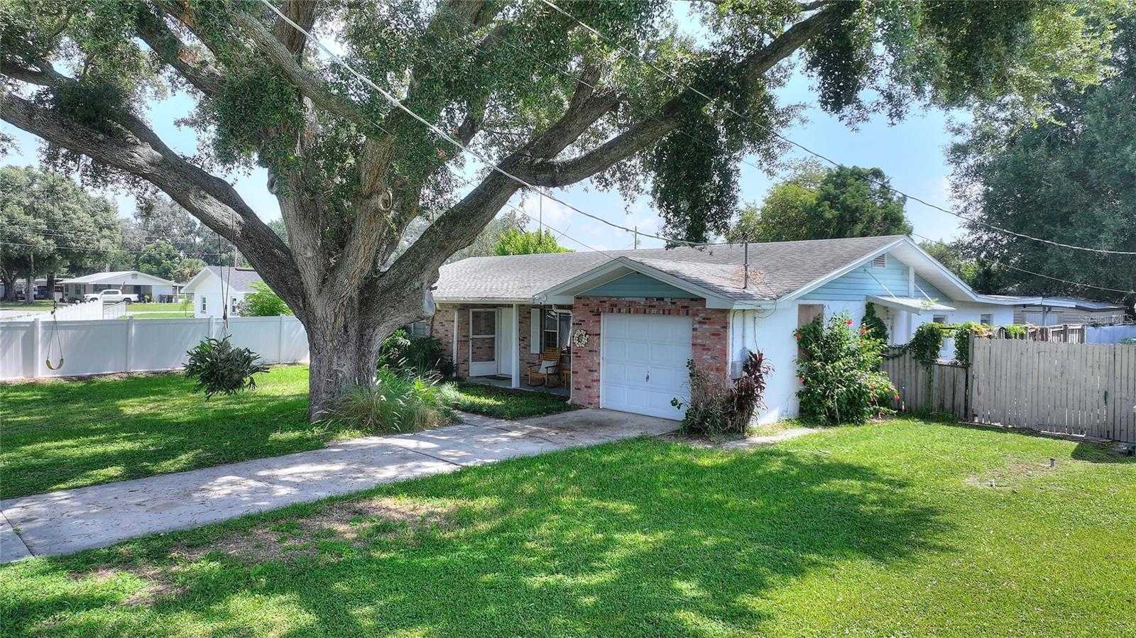 2802 SUNSET DRIVE Winter Haven Florida United States, for Sale, residential,  , Crosby and Associates Inc