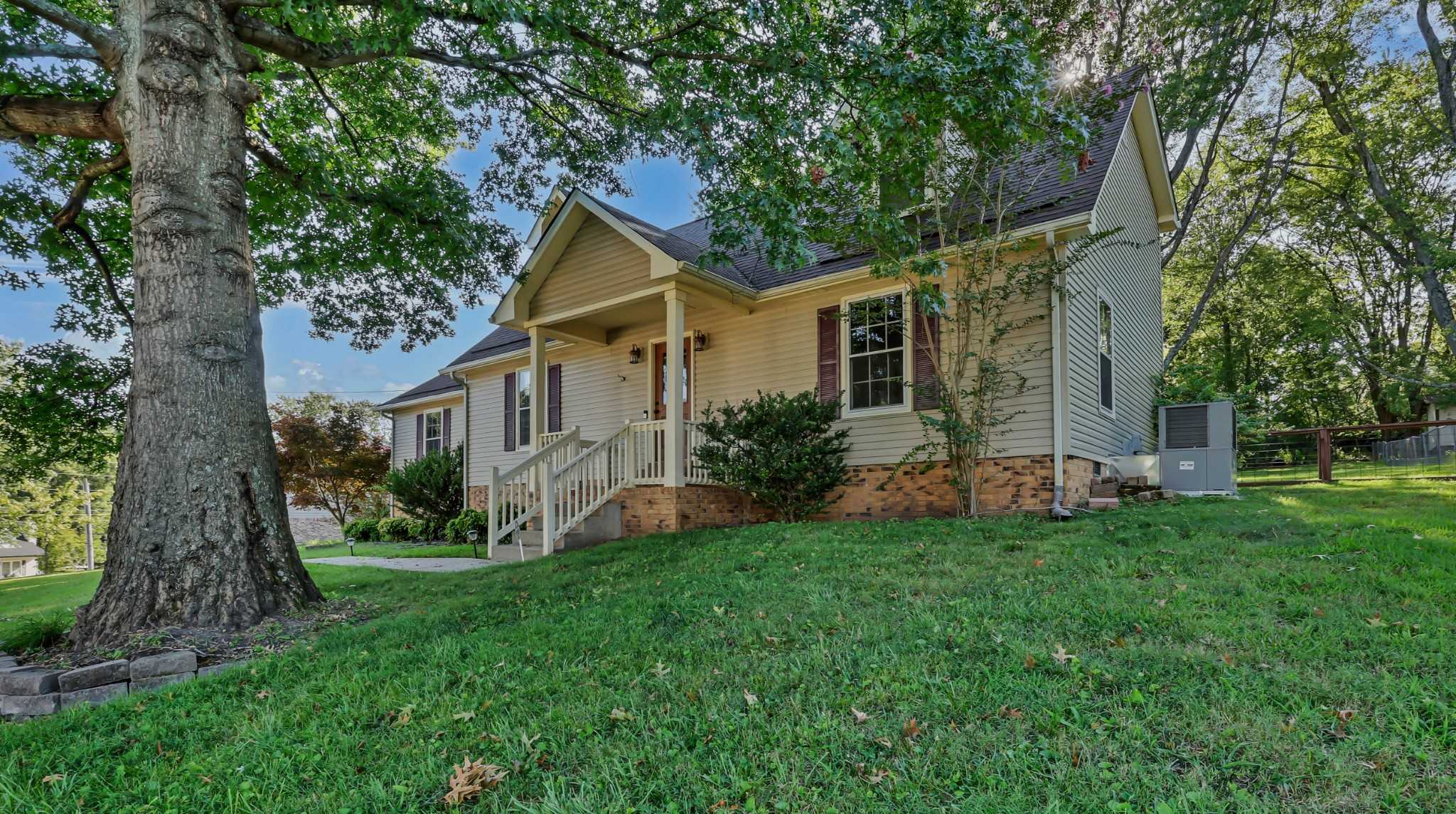 1025 Hillshire Dr Clarksville Tennessee United States, for Sale, residential, Rebekah  Sprabary, Sweet Home Realty & Property Management