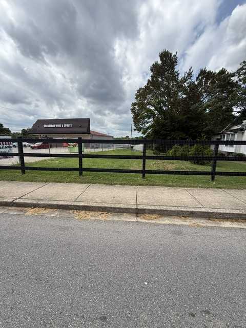 634 Greenwood Ave Clarksville Tennessee United States, for Sale, commercial, Sandra Hester, Keystone Realty and Management