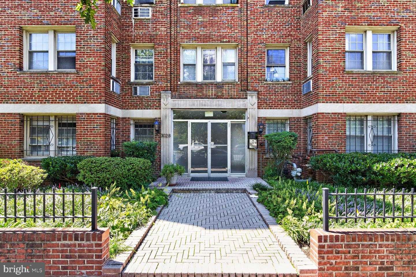 3028 WISCONSIN AVENUE APT 105 Washington District Of Columbia United States, for Sale, residential, Zandra Jamison, Samson Properties