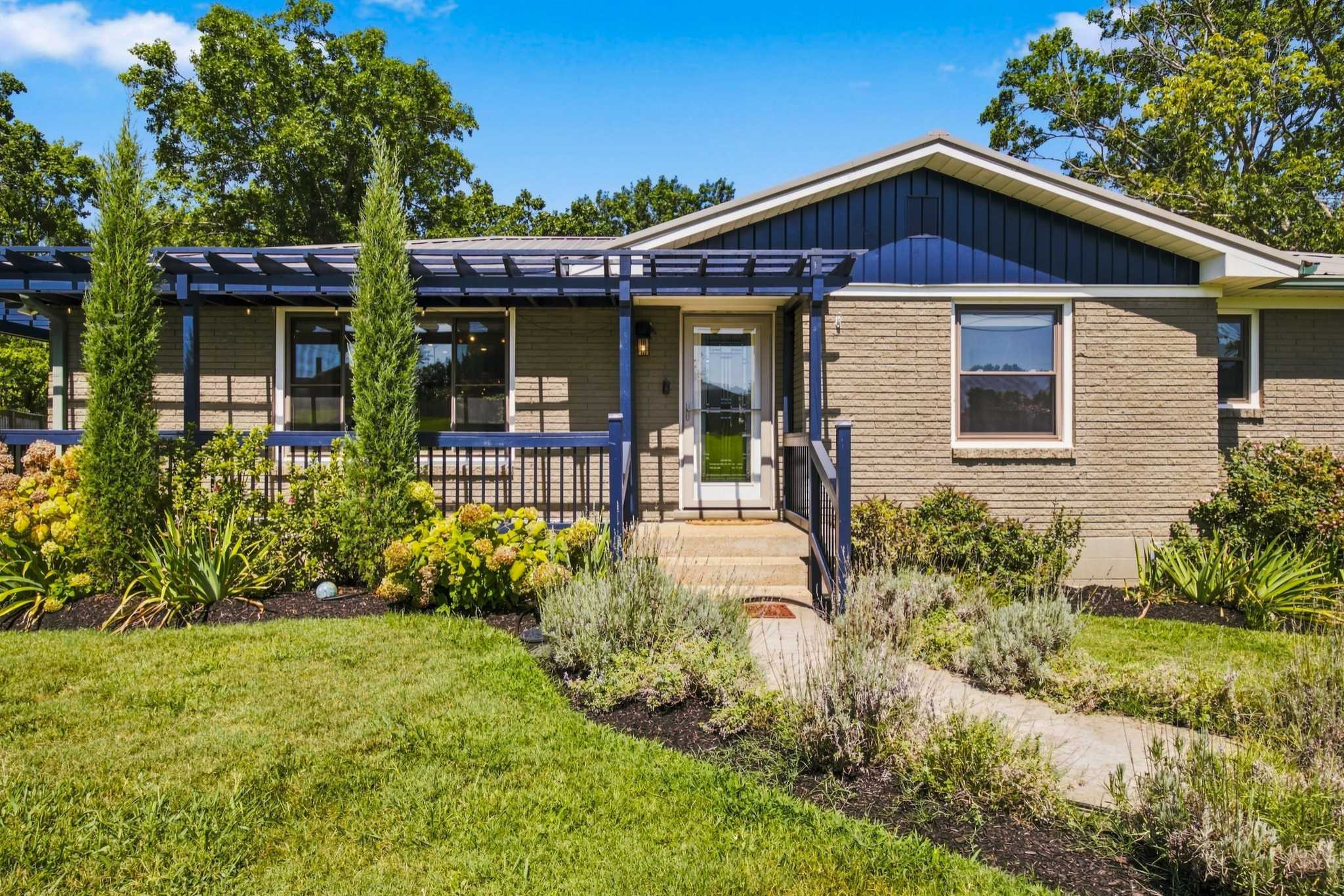 2831 Gaywinds Ct Nashville Tennessee United States, for Sale, residential, Adam  Hanes, LPT Realty