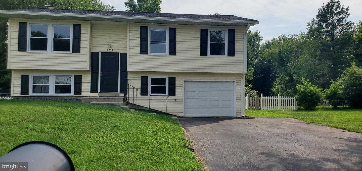 229 BARKSDALE AVENUE Waldorf Maryland United States, for Rent, residential,  , Realty World Team One Properties