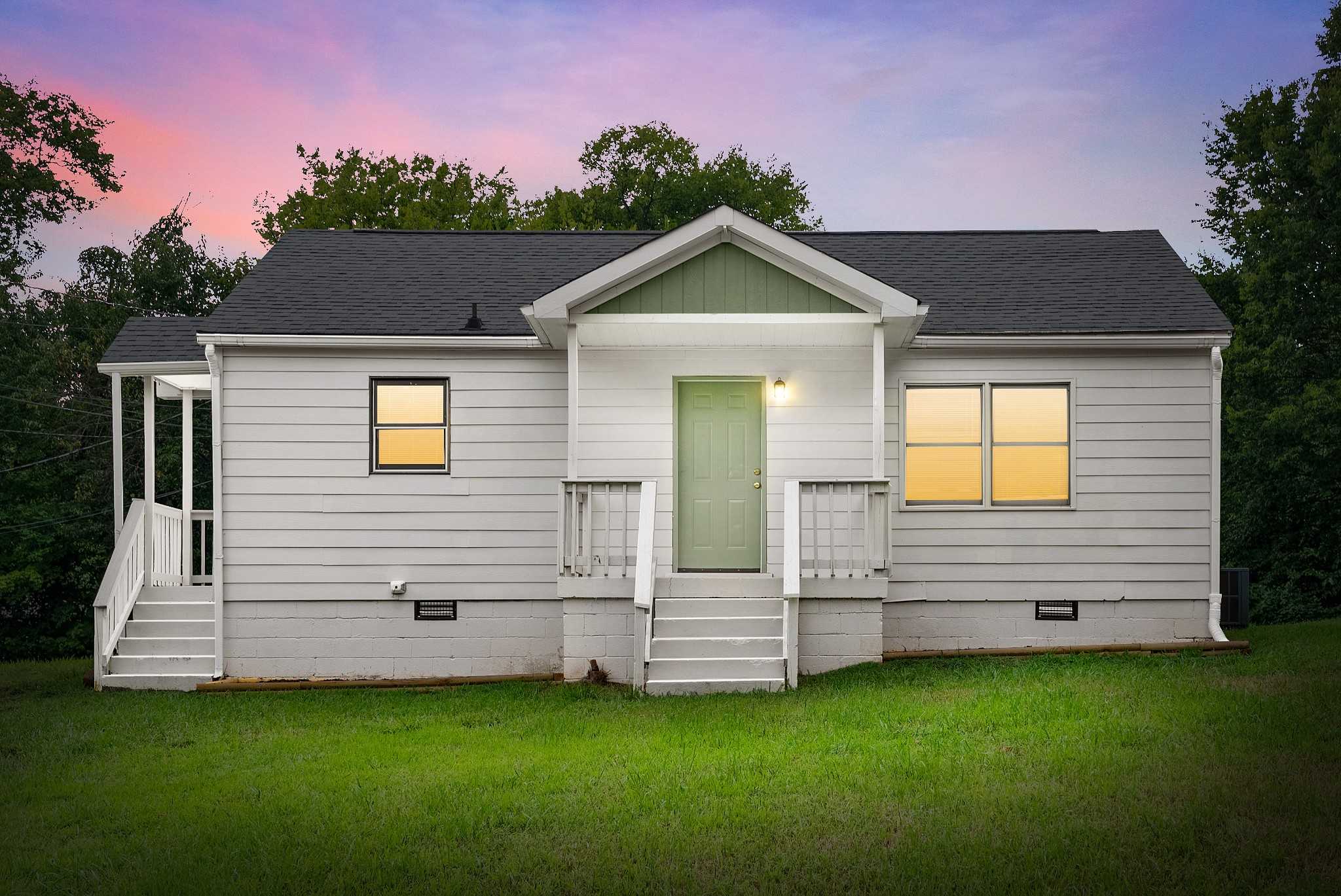 914 W Happy Hollow Dr Clarksville Tennessee United States, for Sale, residential, Sandra Hester, Keystone Realty and Management