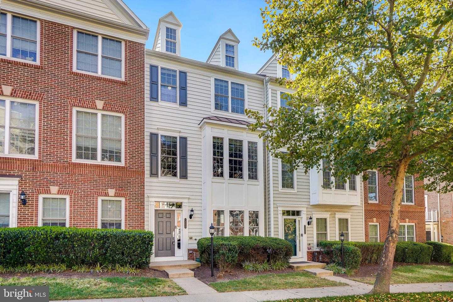 14899 POTOMAC BRANCH DRIVE Woodbridge Virginia United States, for Rent, residential,  , The Holly Group