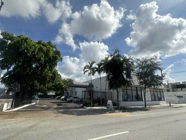 1119 SW 1st Street Miami Florida United States, for Sale, commercial, Sandra Benkahla, The 305 Agency