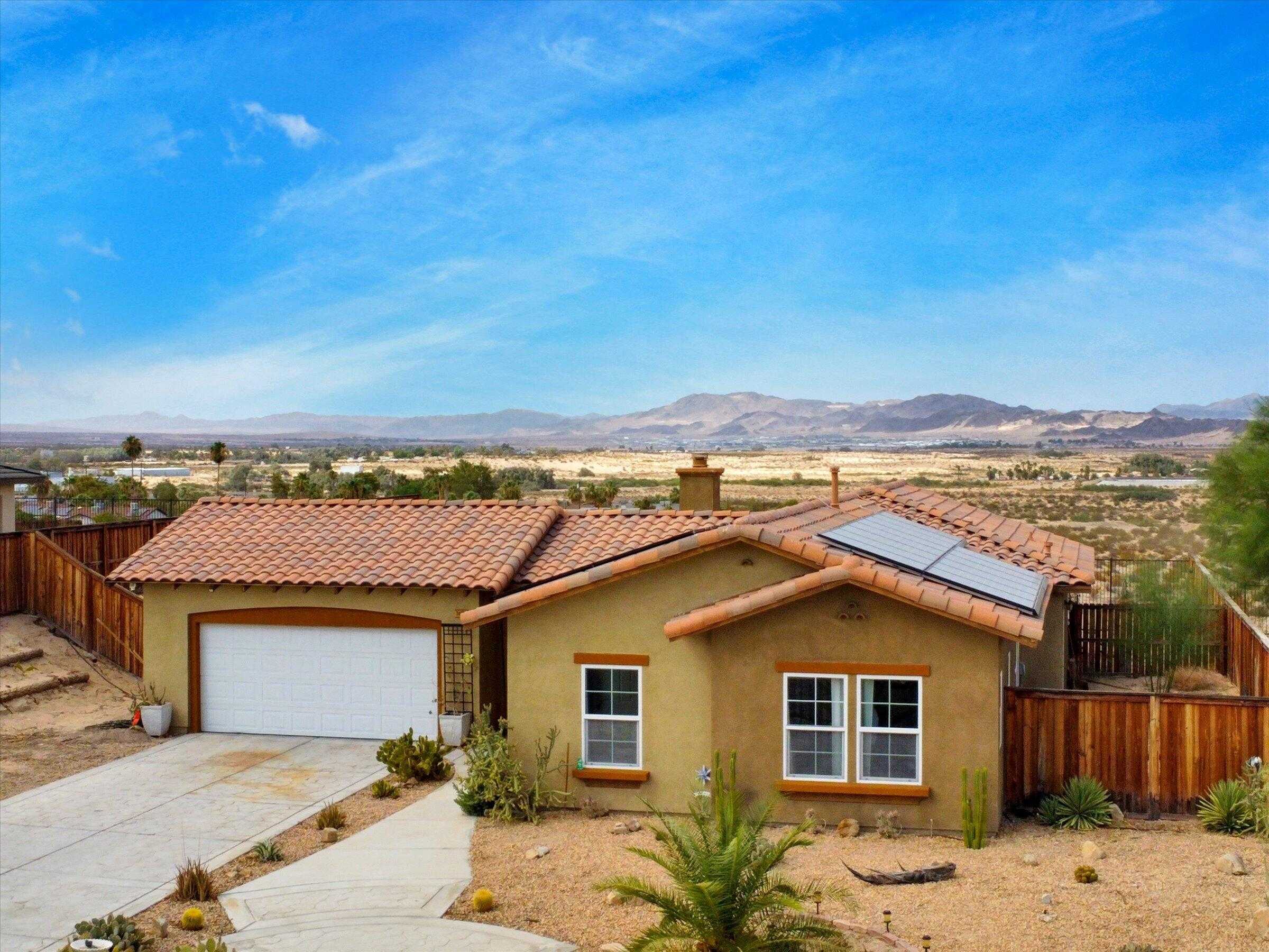 74106 Manana Drive 29 Palms California United States, for Sale, residential, Arnold Galvan, Equity Union