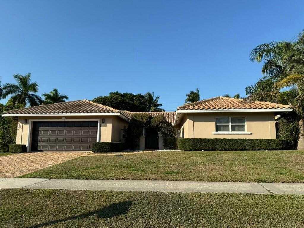 5777 WIND DRIFT Lane Boca Raton Florida United States, for Sale, residential, Pierre J Denis, Realty 100