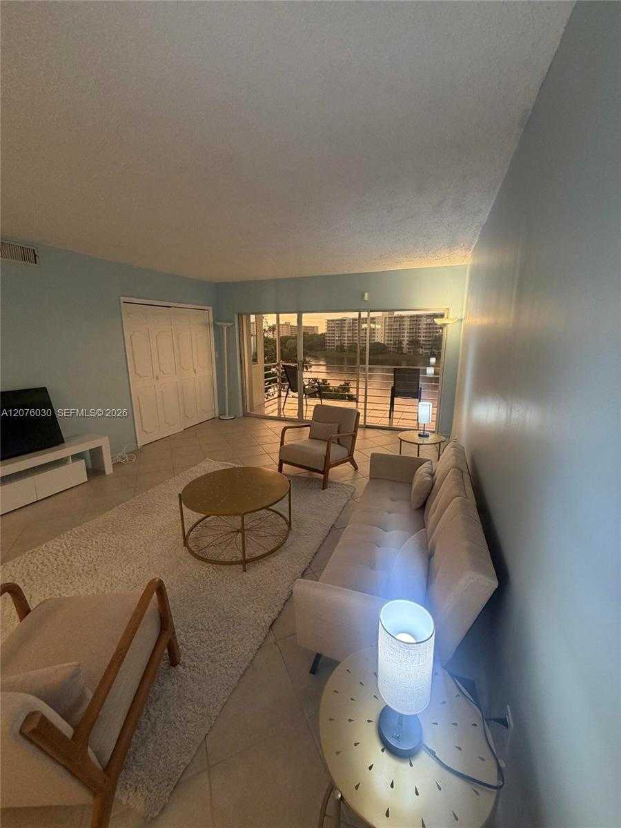 2751 N Palm Aire Dr  APT 502 Pompano Beach Florida United States, for Rent, residential,  , D'Lux Real Estate Services, LLC