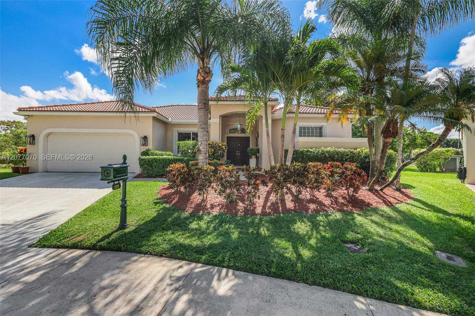 1928 Water Ridge Dr Weston Florida United States, for Rent, residential, Radmila Mandel, Florida Sky Realty Group