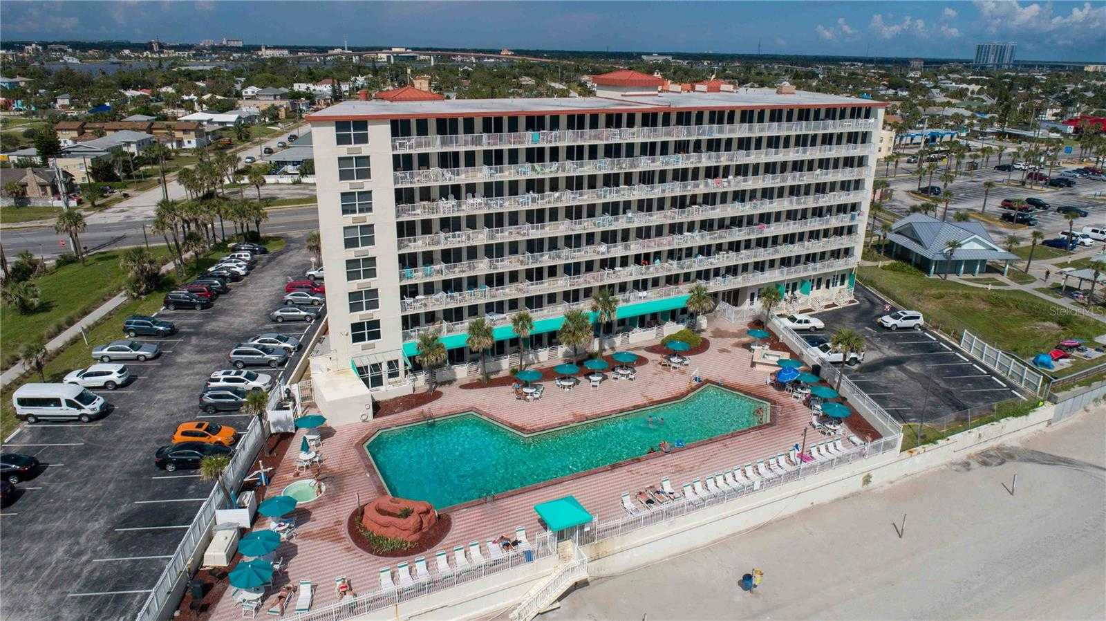 701 S ATLANTIC AVENUE APT 402 Daytona Beach Florida United States, Sale Pending, residential, , DASH Real Estate Company