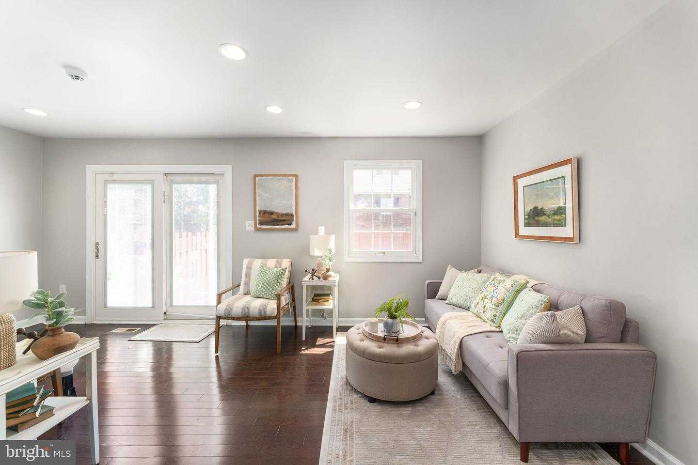4305 ENSBROOK LANE Woodbridge Virginia United States, for Sale, residential,  , The Holly Group