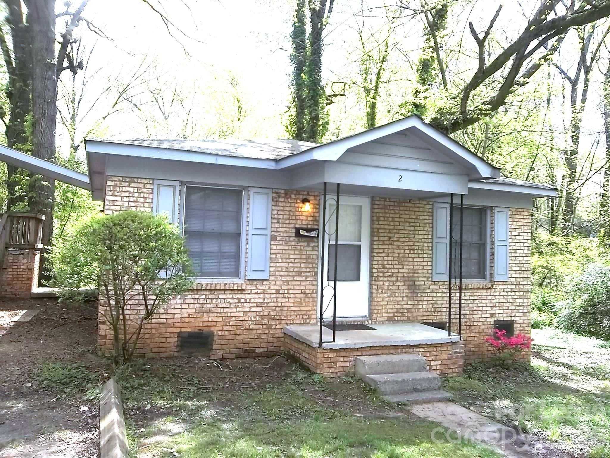 2831 Willow Street APT 2 Charlotte North Carolina United States, for Rent, residential, Kristen Haynes, New Home Buyers Brokers / Realty Pros