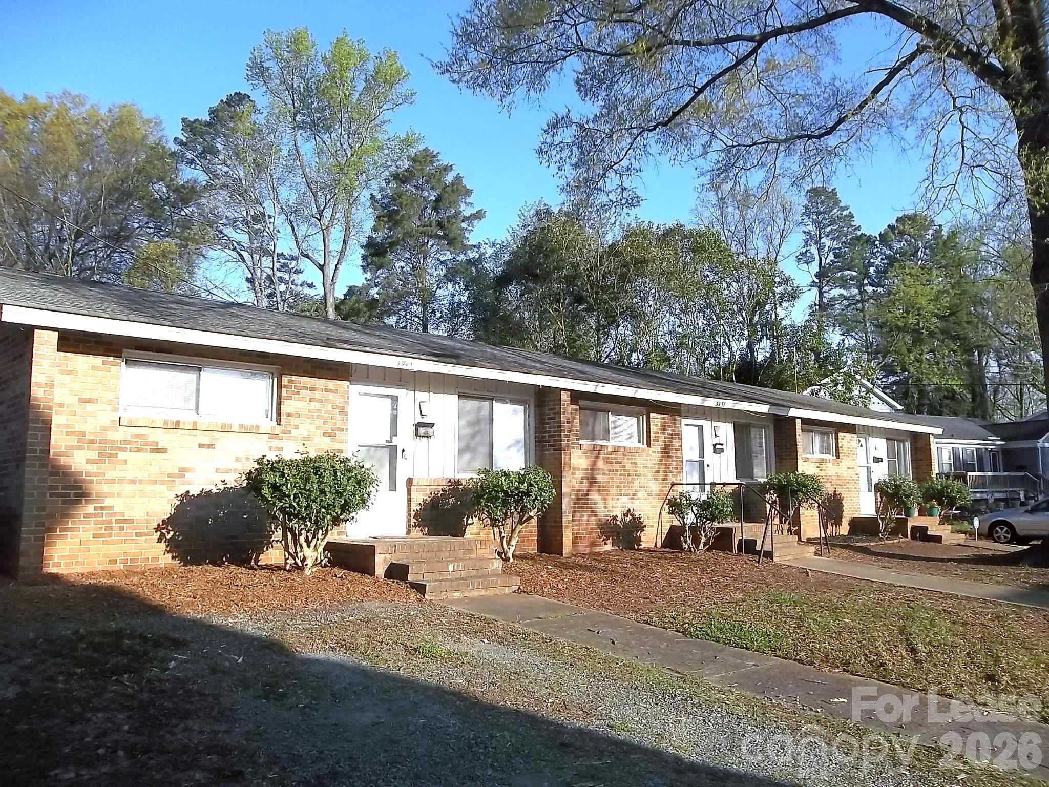 3940 Arbor Lane Charlotte North Carolina United States, for Rent, residential, Kristen Haynes, New Home Buyers Brokers / Realty Pros