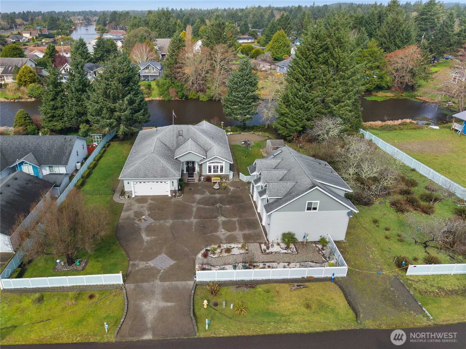 655 Skamokawa Court SE Ocean Shores Washington United States, for Sale, residential,  , Better Properties Hometown