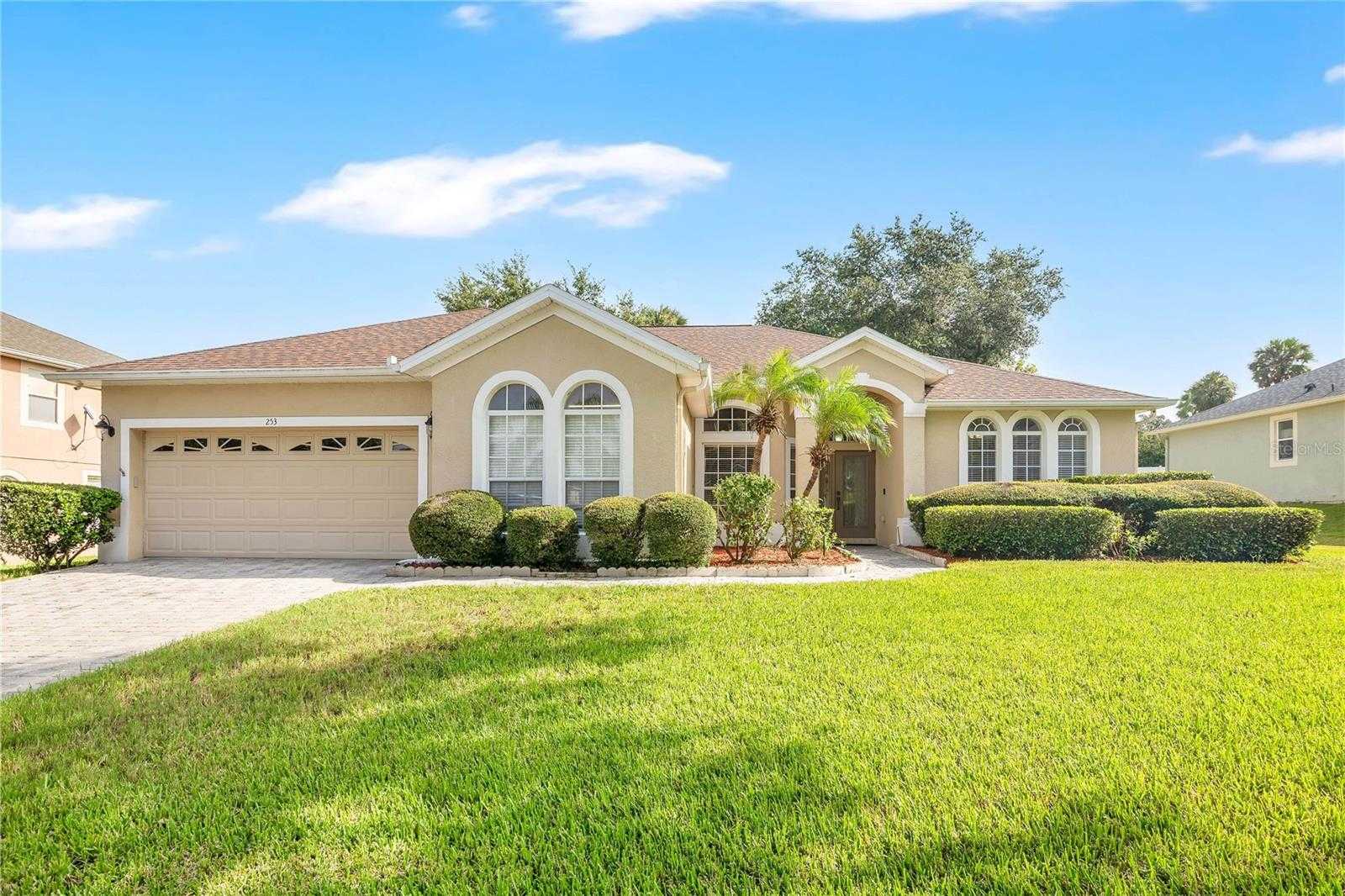 253 BEACON POINTE DRIVE Ocoee Florida United States, for Sale, residential, Zaira Mejia, Spaces & Styles Group