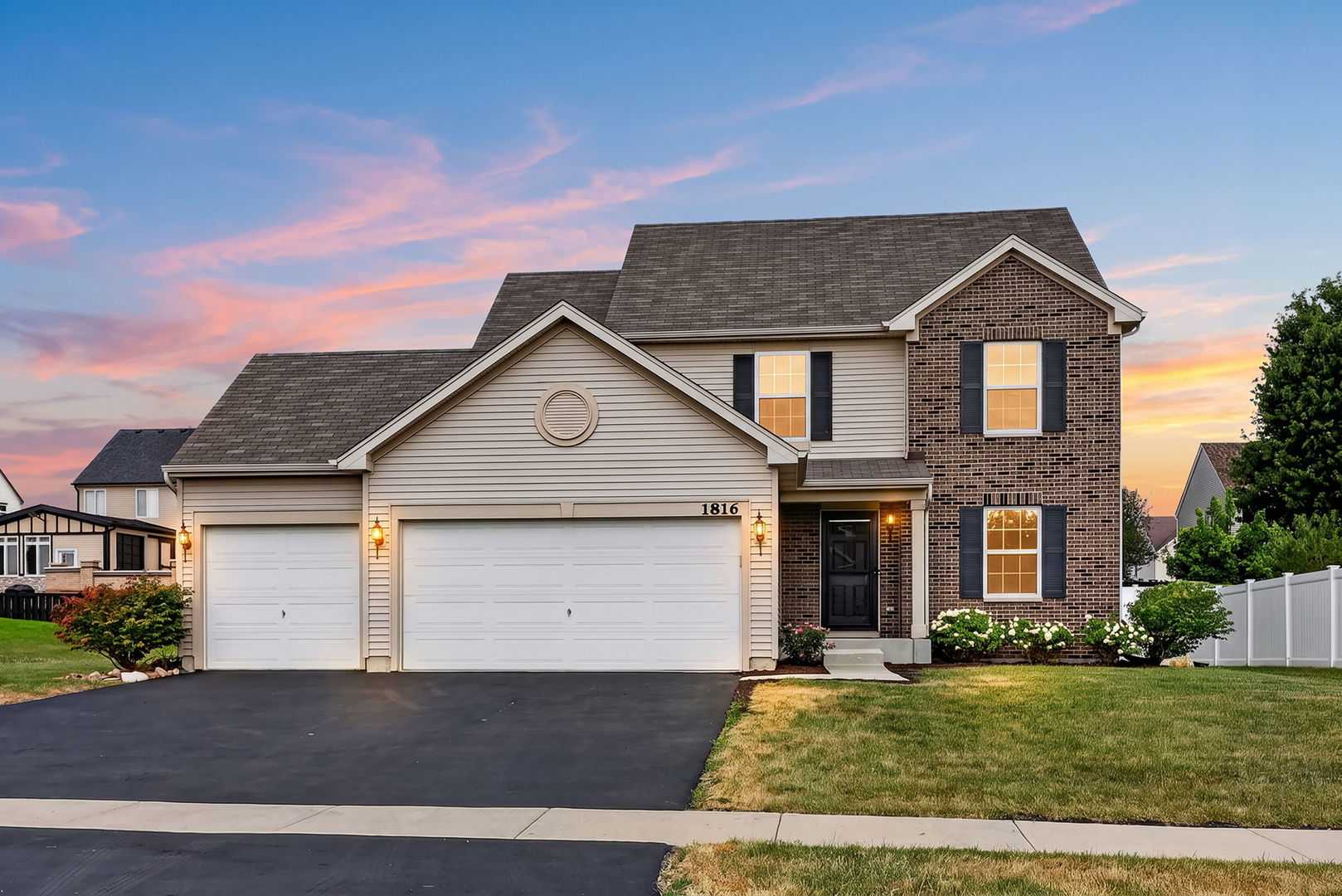 1816 Oxford Way Joliet Illinois United States, for Sale, residential,  , Alpha 7 Realty