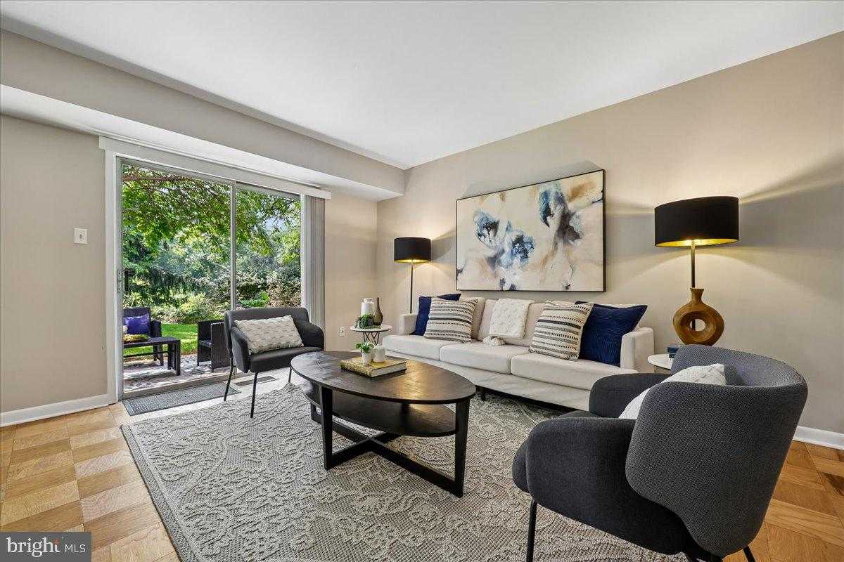 10624 MONTROSE AVENUE APT 103 Bethesda Maryland United States, for Sale, residential, Zandra Jamison, Samson Properties