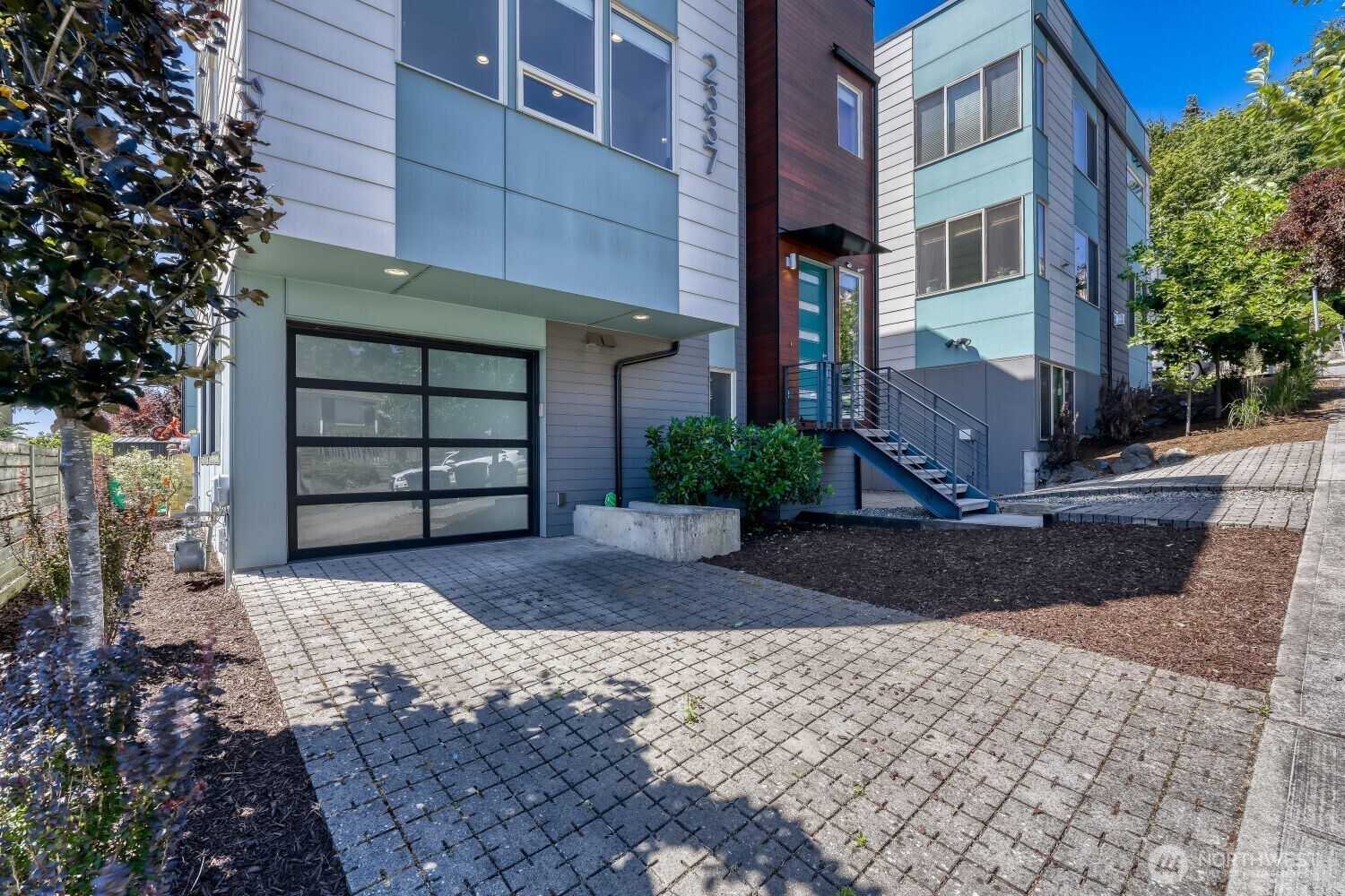 2337 W Plymouth Street Seattle Washington United States, for Sale, residential, Sibhat Petros, Best Choice Realty
