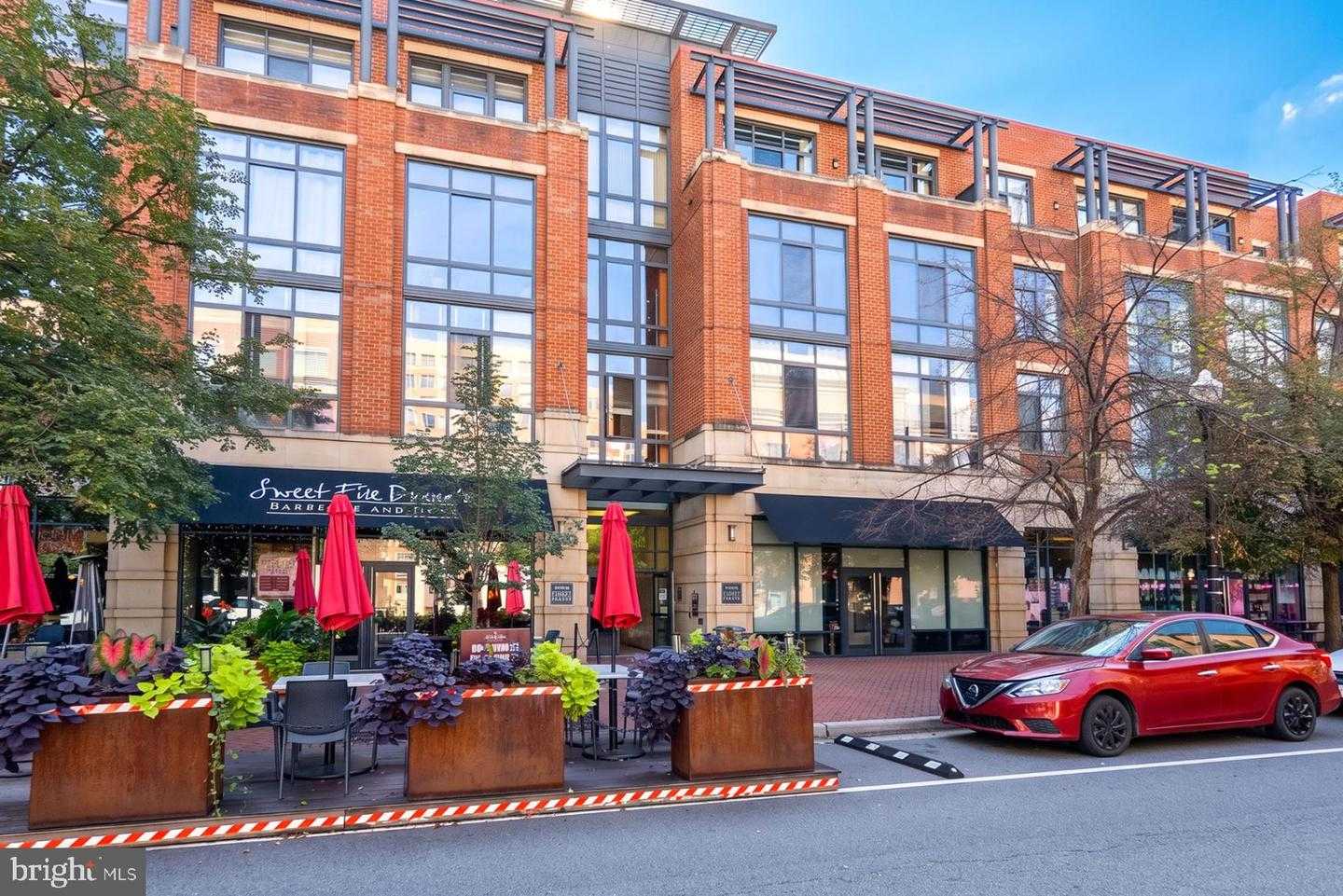 520 JOHN CARLYLE STREET APT 422 Alexandria Virginia United States, for Sale, residential,  , The Holly Group