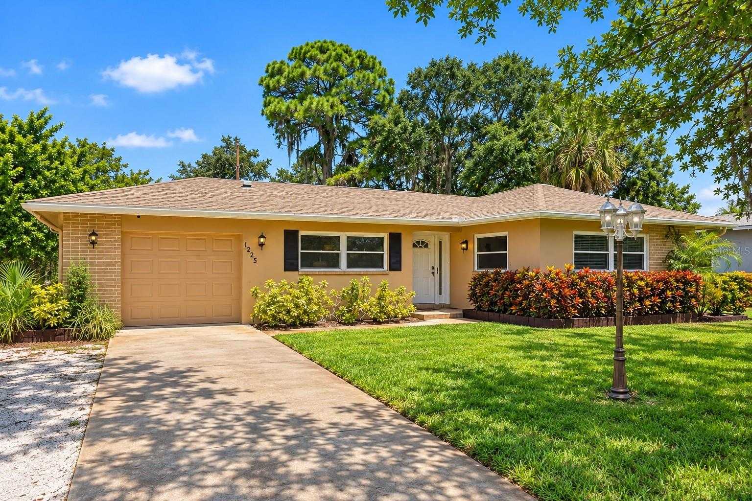 1225 63RD AVENUE St Petersburg Florida United States, for Sale, residential,  , The Mount Dora Group 