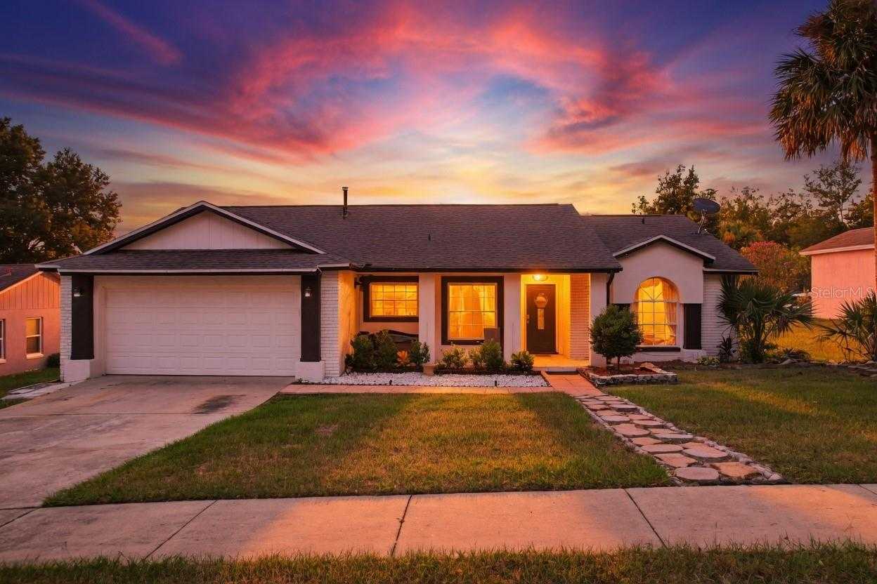 15904 LAKE ORIENTA COURT Clermont Florida United States, for Sale, residential, Zaira Mejia, Spaces & Styles Group