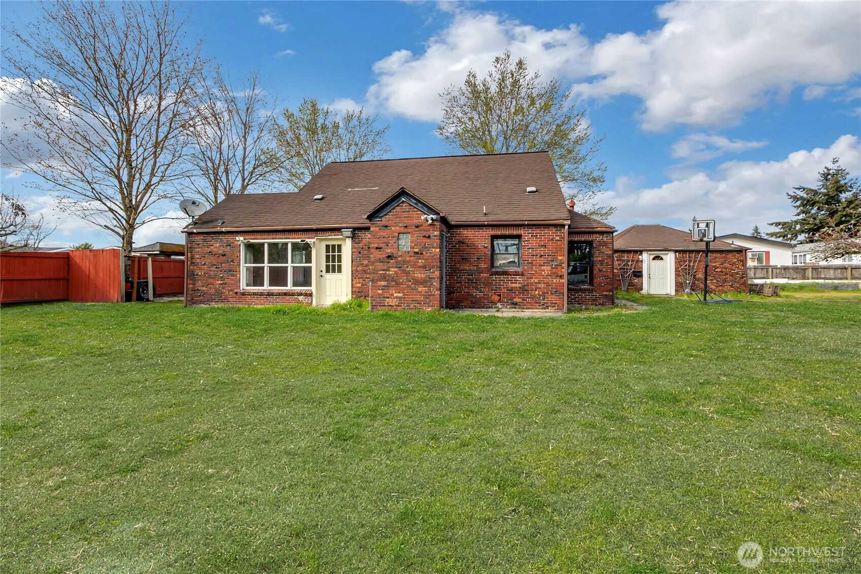 3207 83rd Street S Lakewood Washington United States, for Sale, residential,  , Better Properties Hometown