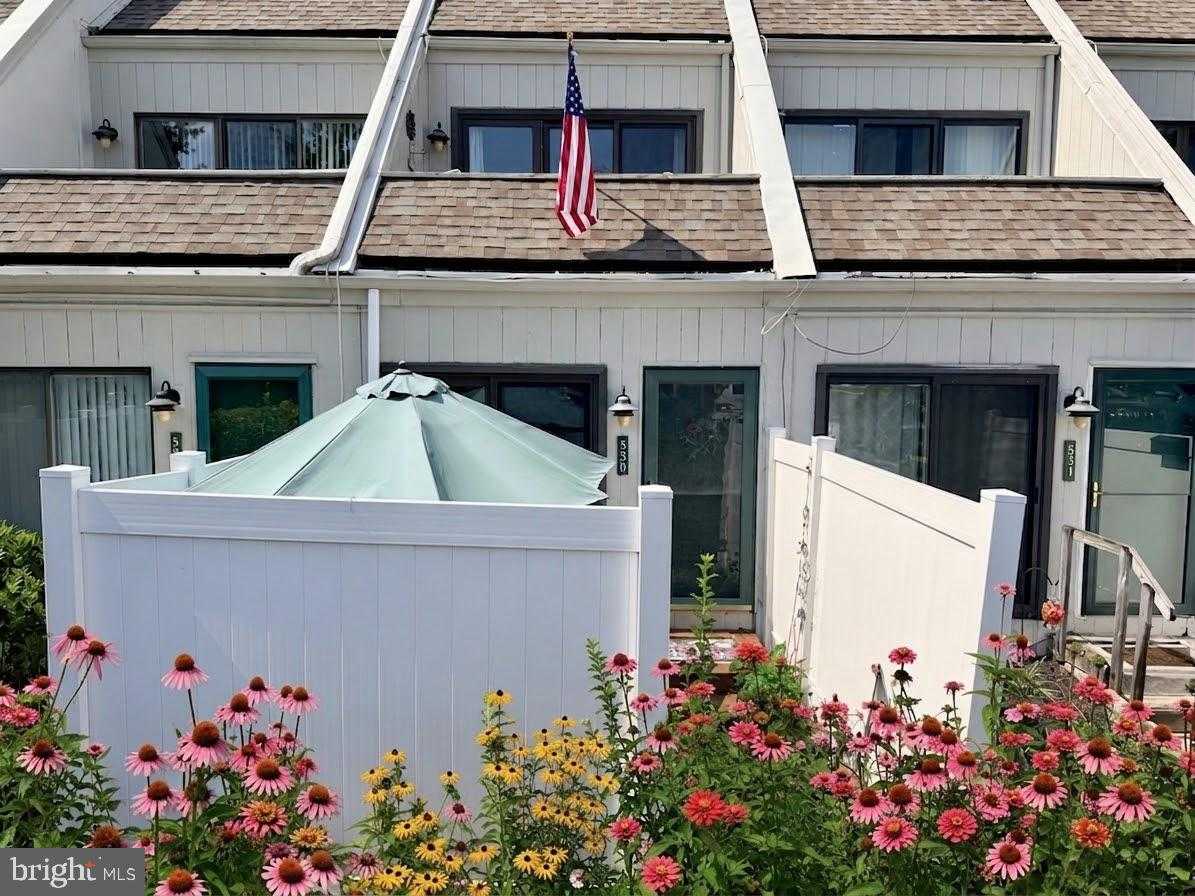 530 SUMMIT HOUSE  APT 530 West Chester Pennsylvania United States, for Sale, residential,  , Swayne Real Estate Group