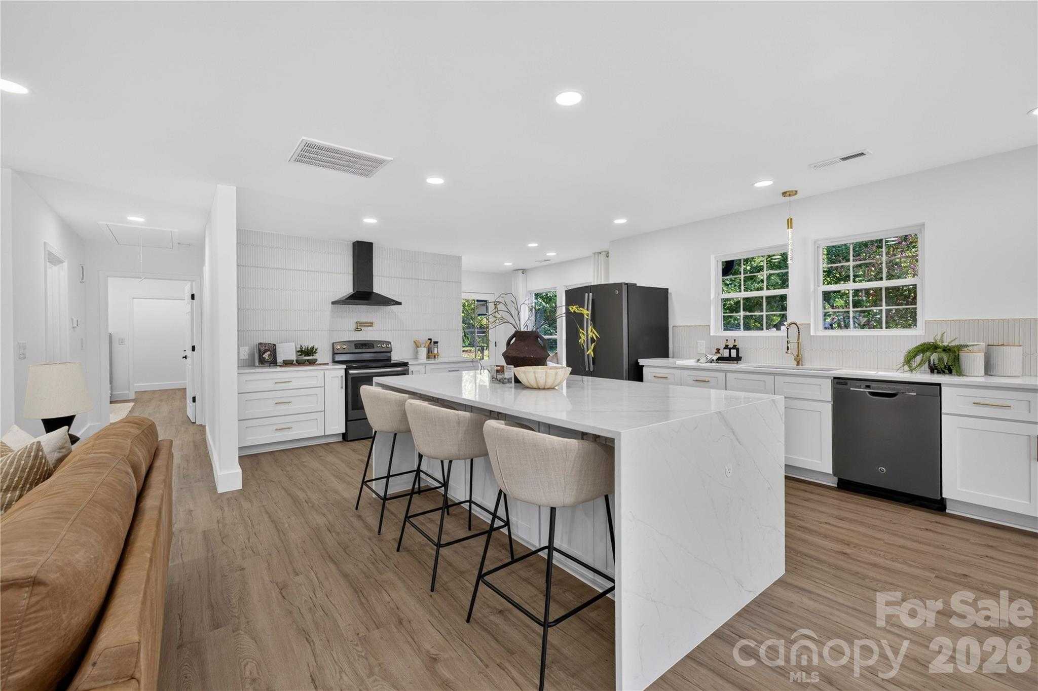 153 Woodlynn Drive Charlotte North Carolina United States, for Sale, residential, Kristen Haynes, New Home Buyers Brokers / Realty Pros