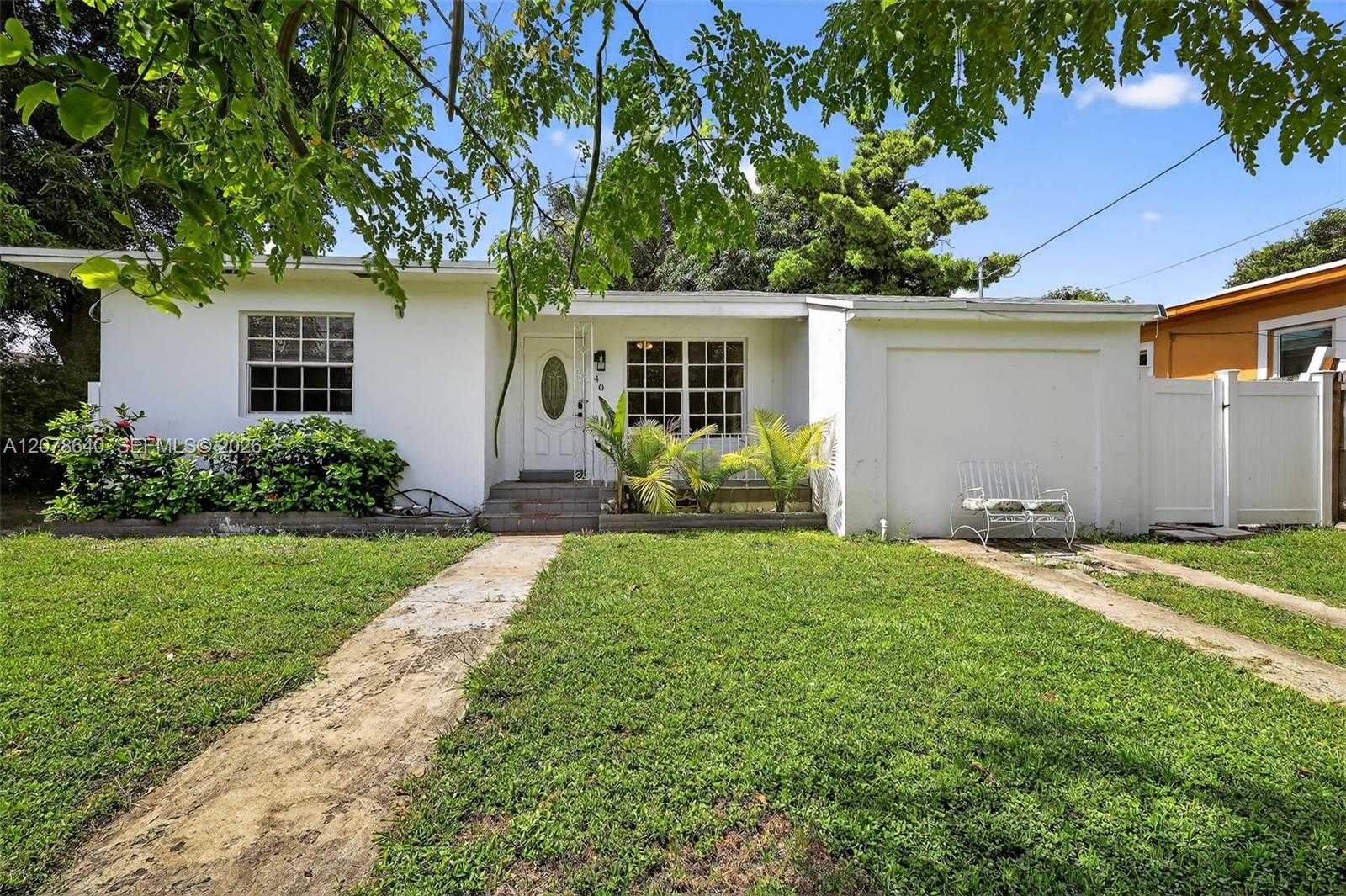 40 NW 68th St Miami Florida United States, for Sale, residential,  , INCOM OFFICE EXAMPLE