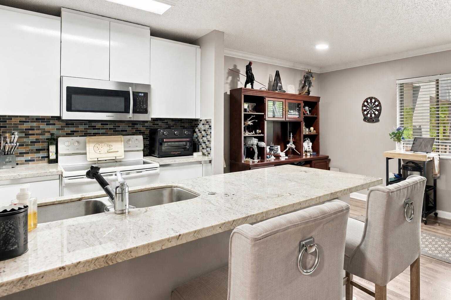 711 FOREST CLUB Drive APT 119 Wellington Florida United States, for Sale, residential,  , Phoenix Realtors LLC