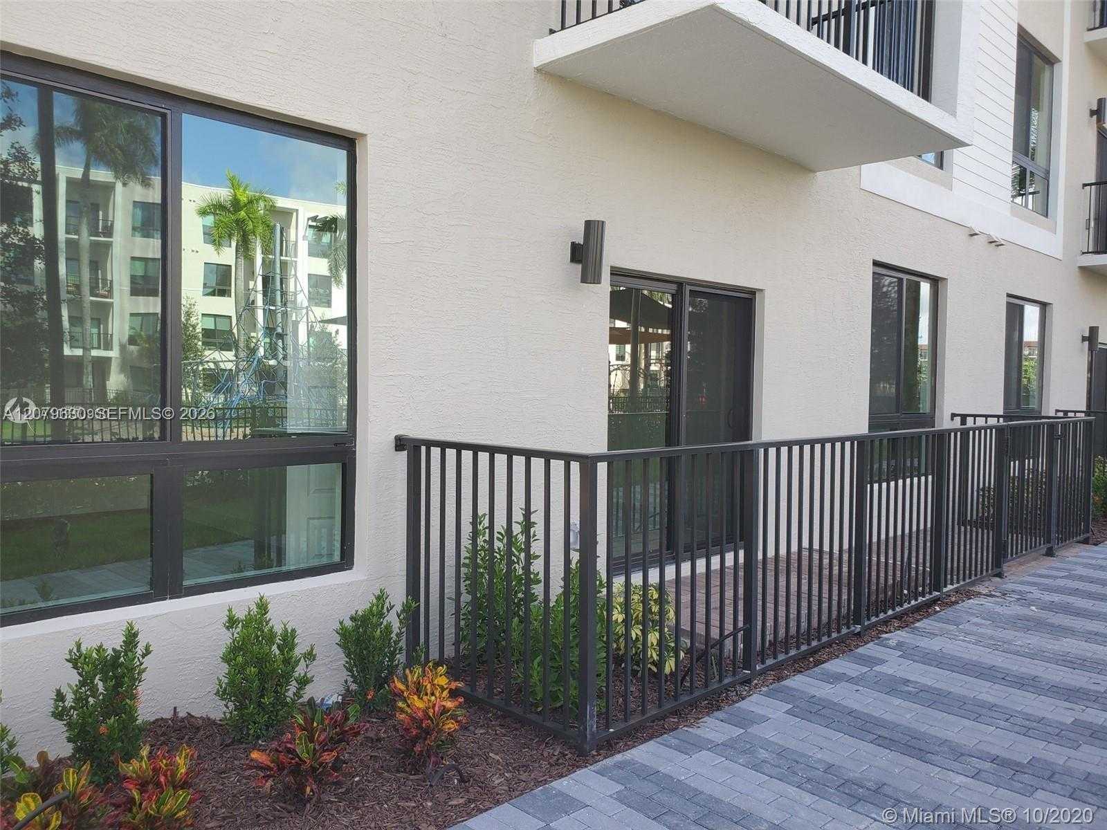 8301 NW 41st St  APT B-110 Doral Florida United States, for Sale, residential, Roberto Villasmil, Interinvestments Realty, Inc.
