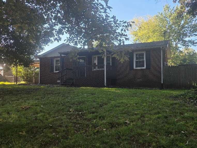 290 Lafayette Rd Clarksville Tennessee United States, for Sale, residential, Adam Hanes, LPT Realty