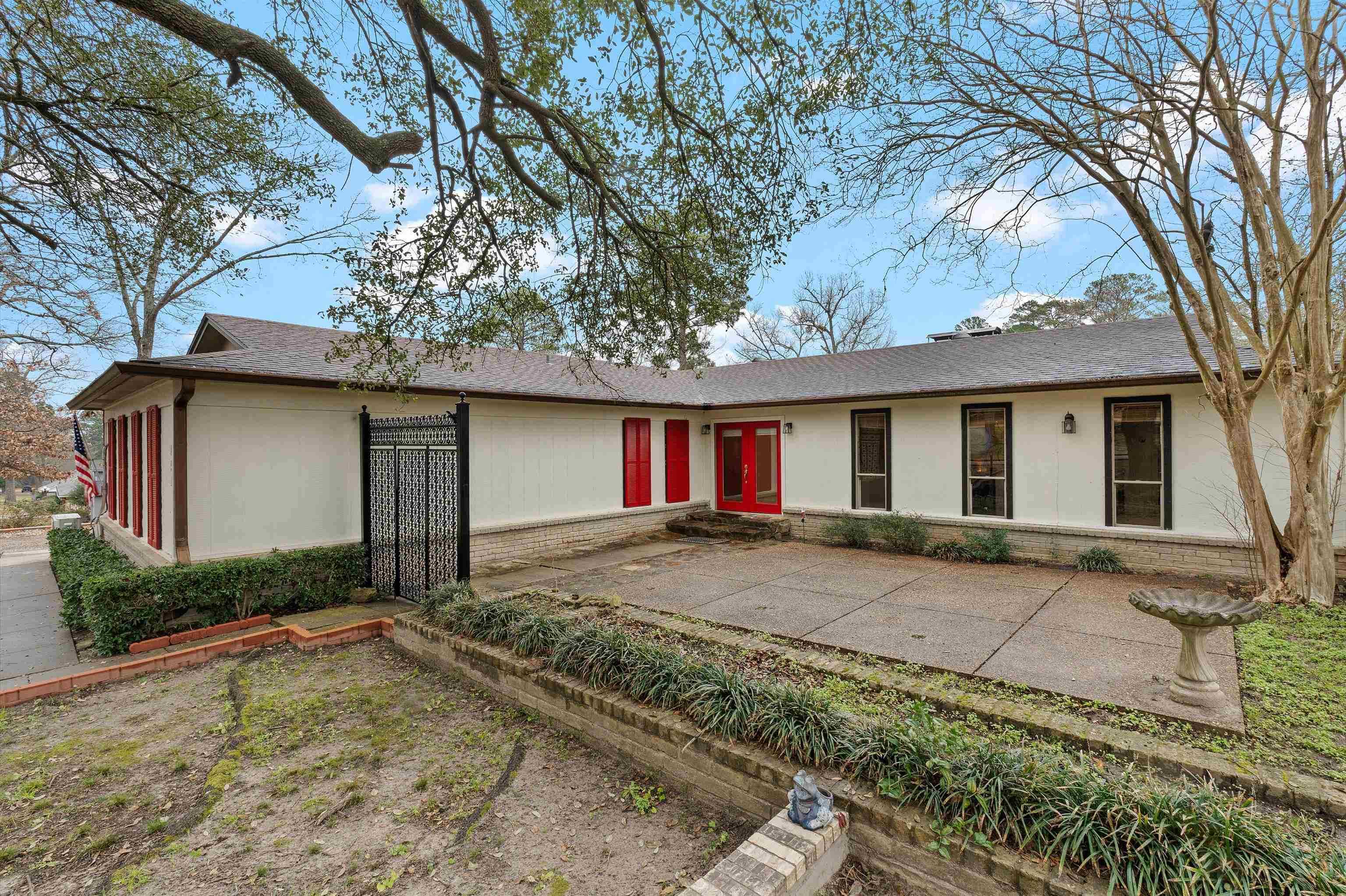 851 Country Place Longview Texas United States, for Sale, residential,  , Drake Chapman Real Estate, Brokerage
