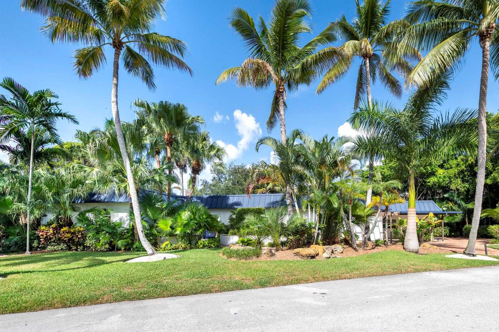 2314 Desota Drive Fort Lauderdale Florida United States, for Sale, residential,  , Phoenix Realtors LLC