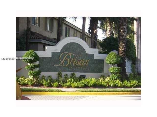 5737 NW 114th Path  APT 111 Doral Florida United States, for Rent, residential, Roberto Villasmil, Interinvestments Realty, Inc.