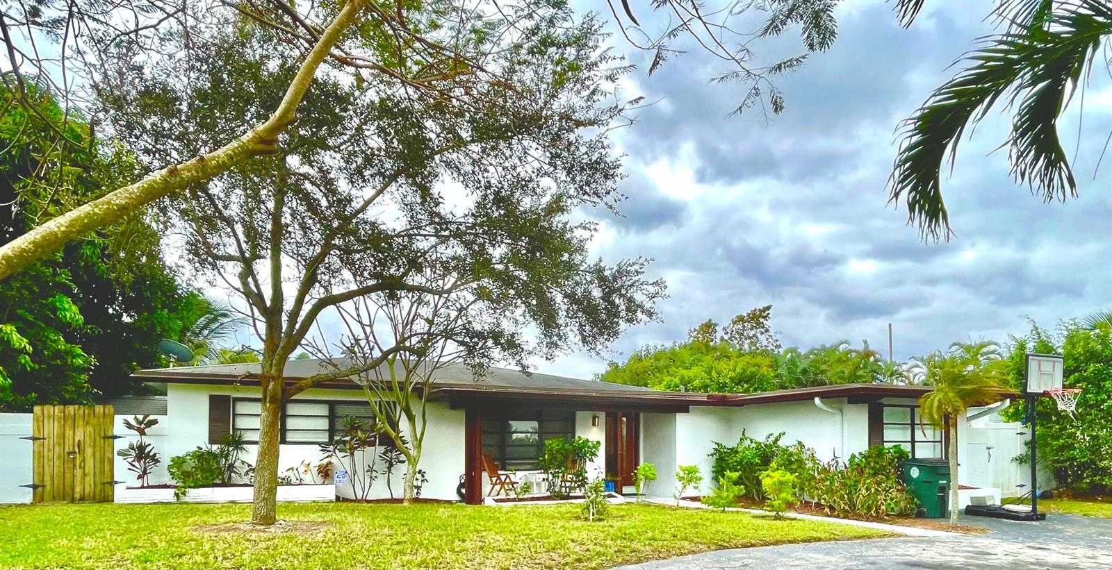 336 NE 28th Terrace Boca Raton Florida United States, for Rent, residential,  , Phoenix Realtors LLC