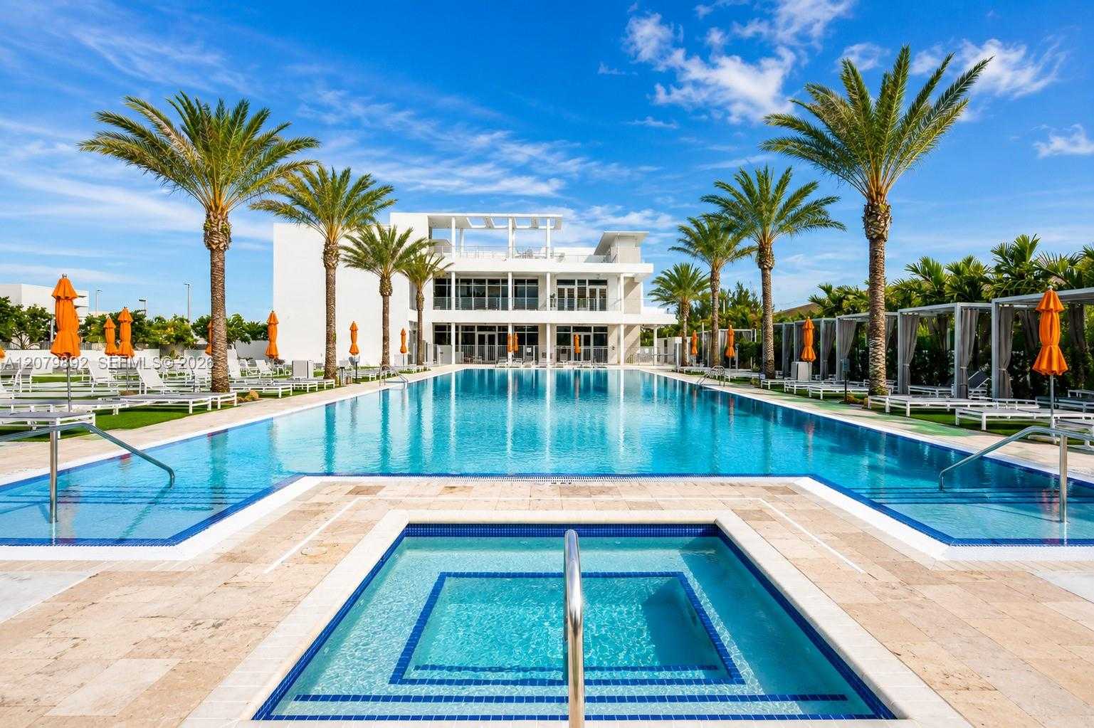 6416 NW 102nd Ct  APT 302 Doral Florida United States, for Rent, residential, Roberto Villasmil, Interinvestments Realty, Inc.