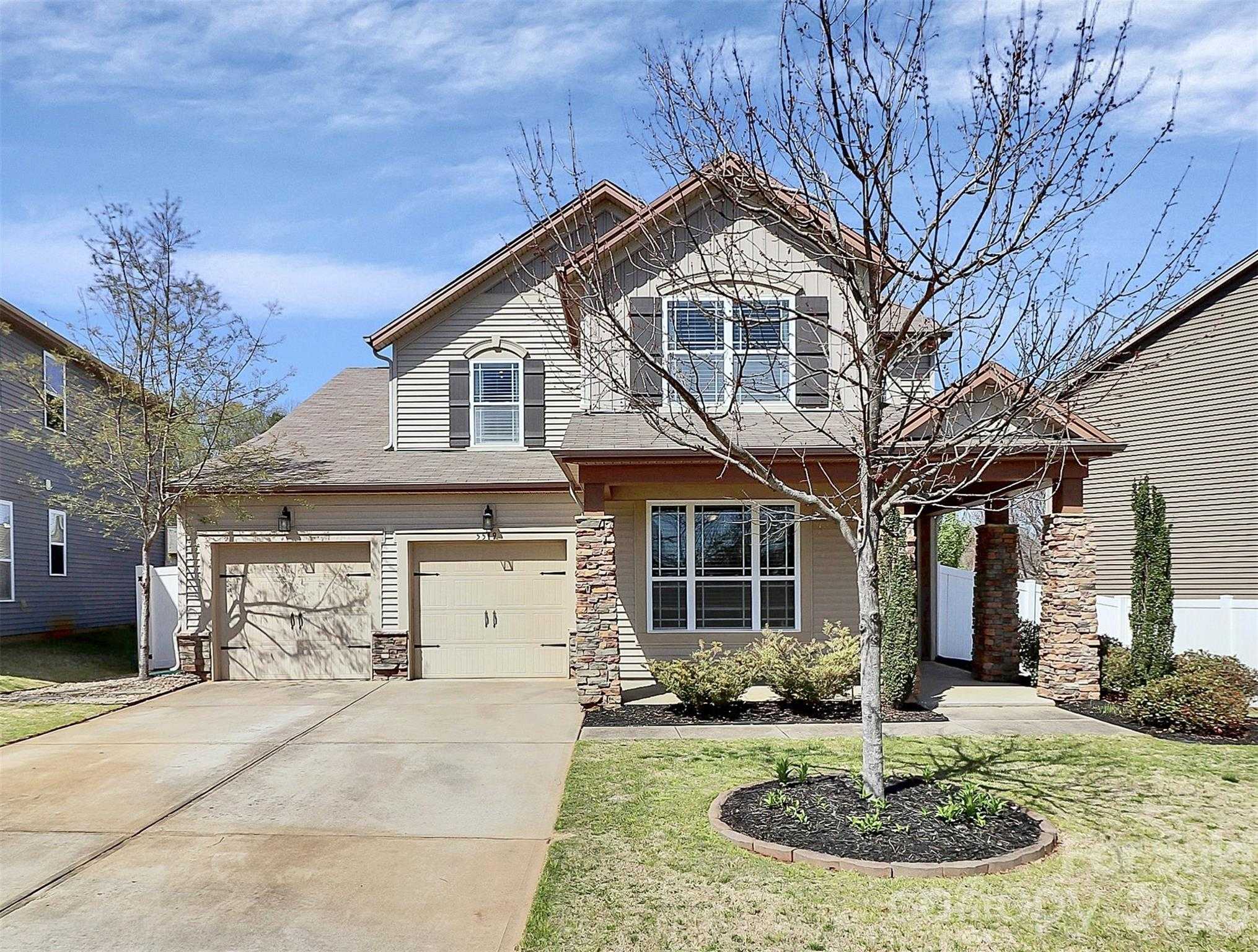 5519 Hubbard Point Drive Charlotte North Carolina United States, for Sale, residential, Kristen Haynes, New Home Buyers Brokers / Realty Pros