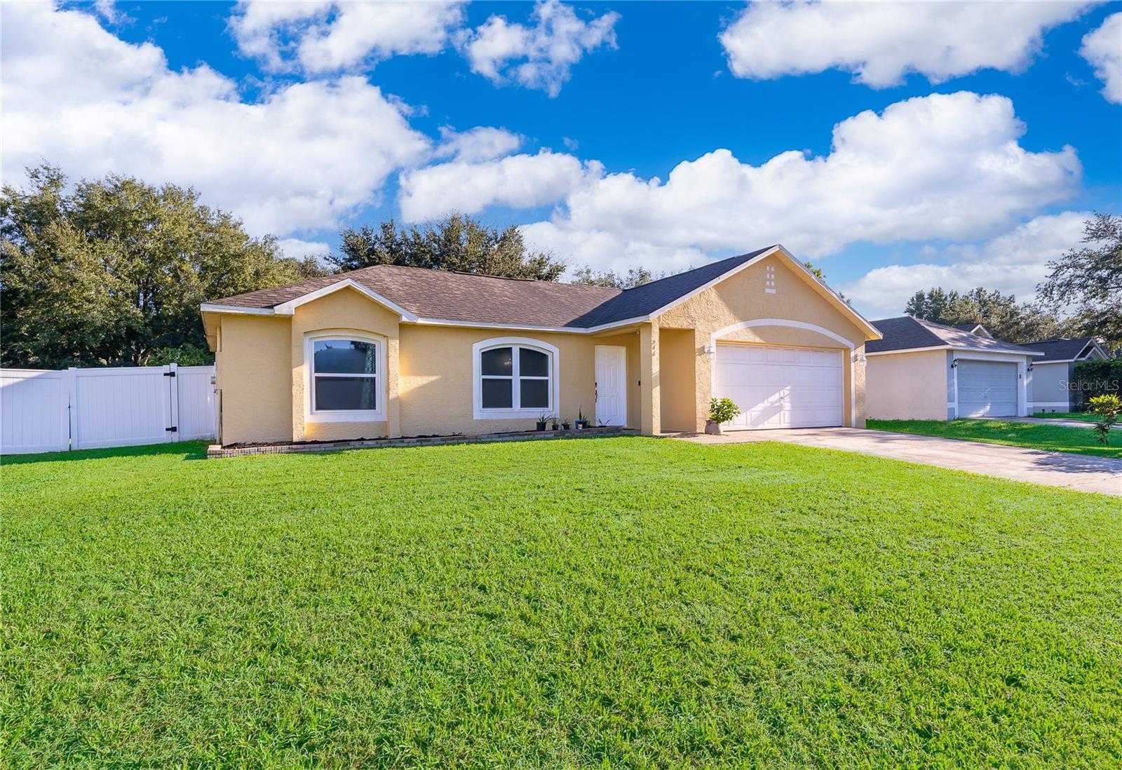 316 BRIMMING LAKE ROAD Minneola Florida United States, for Sale, residential,  , The Mount Dora Group 