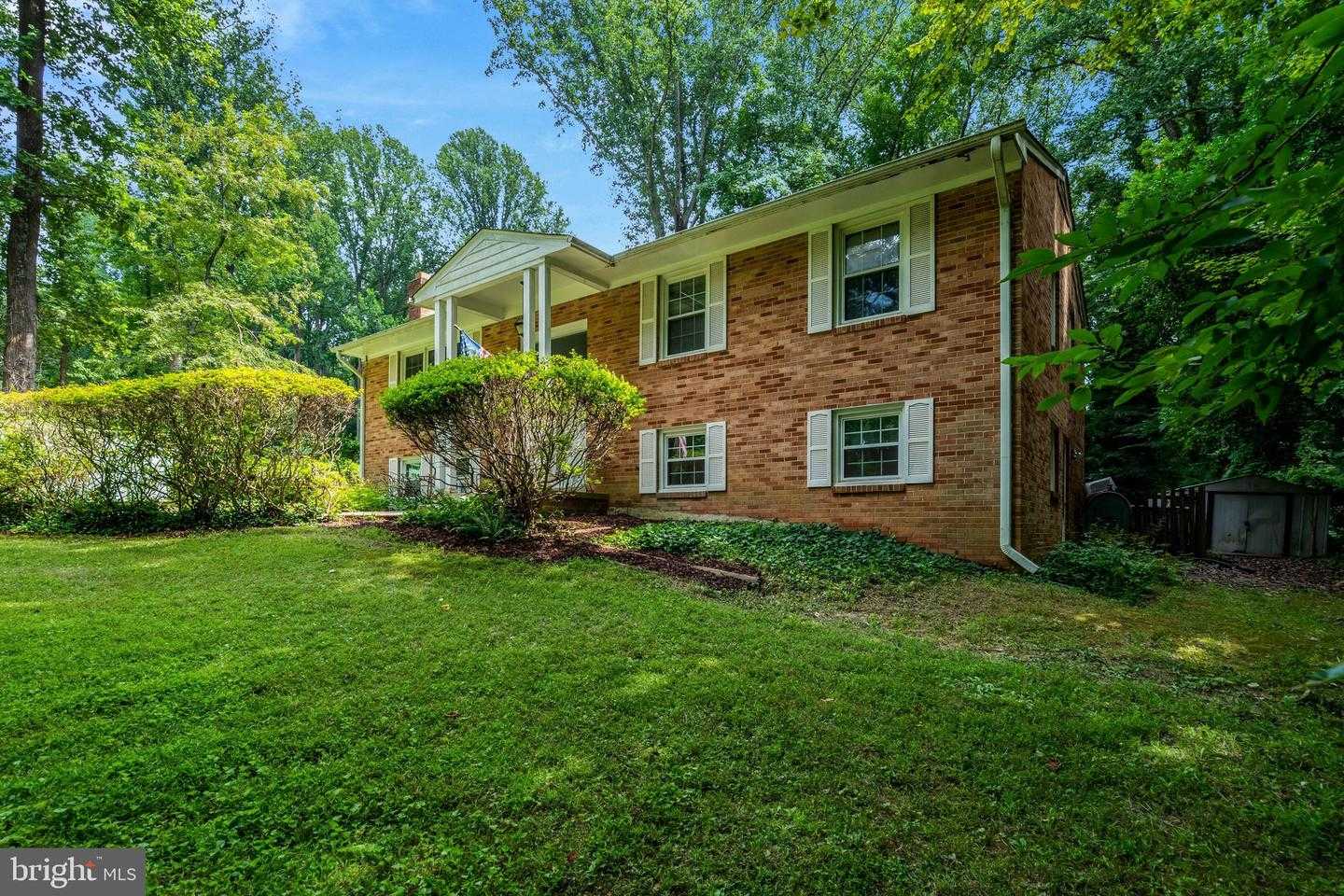 5315 SUMMIT DRIVE Fairfax Virginia United States, Rented, residential, Kamalia  Emerson, Samson Properties