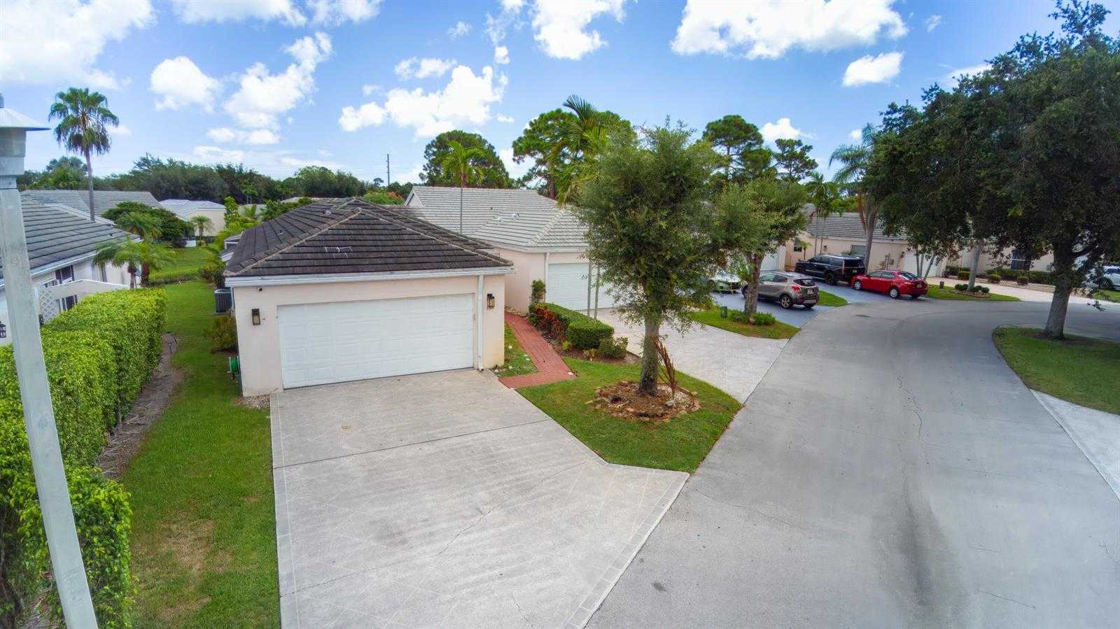 1066 Island Manor Drive  Florida United States, for Sale, residential,  , Phoenix Realtors LLC