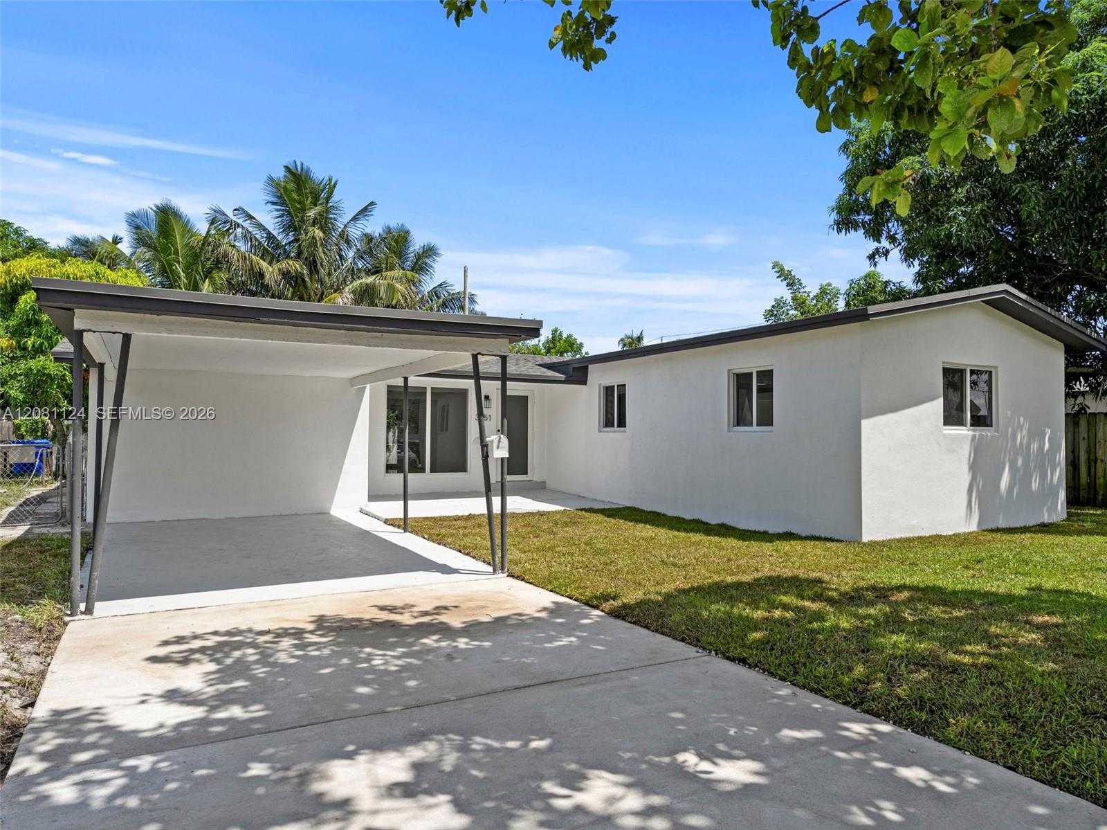 3651 SW 40th Ave West Park Florida United States, for Sale, residential,  , Phoenix Realtors LLC
