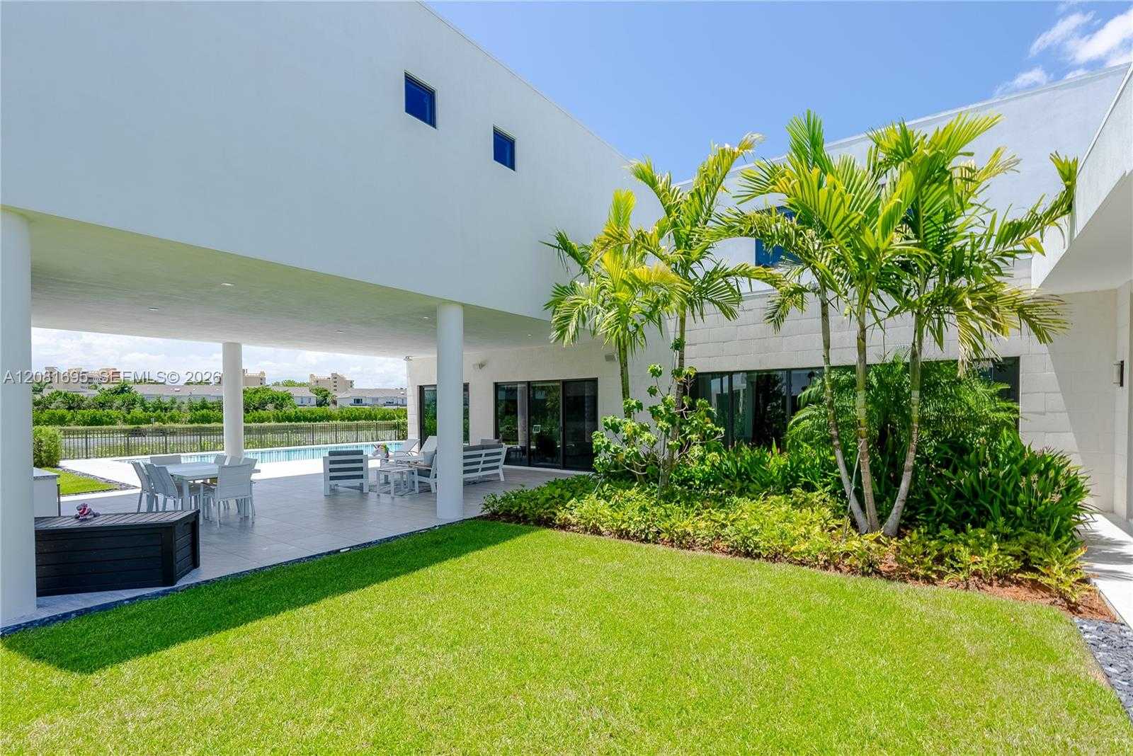16766 Natures Way Weston Florida United States, for Sale, residential, Radmila Mandel, Florida Sky Realty Group