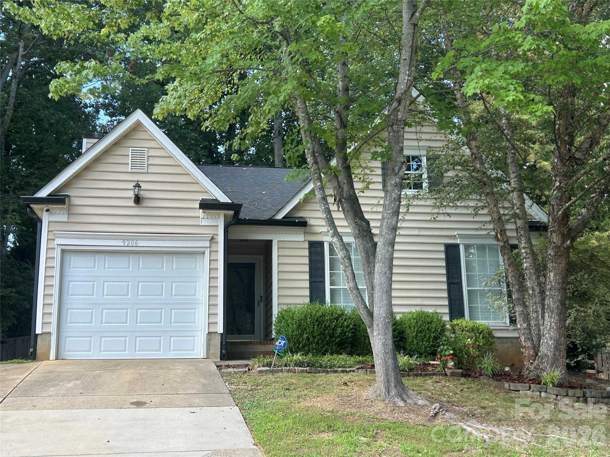 9206 Rotherham Lane Charlotte North Carolina United States, for Sale, residential, Kristen Haynes, New Home Buyers Brokers / Realty Pros