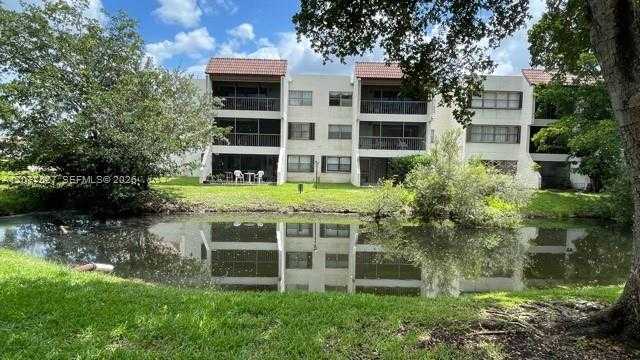 100 Lakeview Dr  APT 103 Weston Florida United States, for Rent, residential, Radmila Mandel, Florida Sky Realty Group