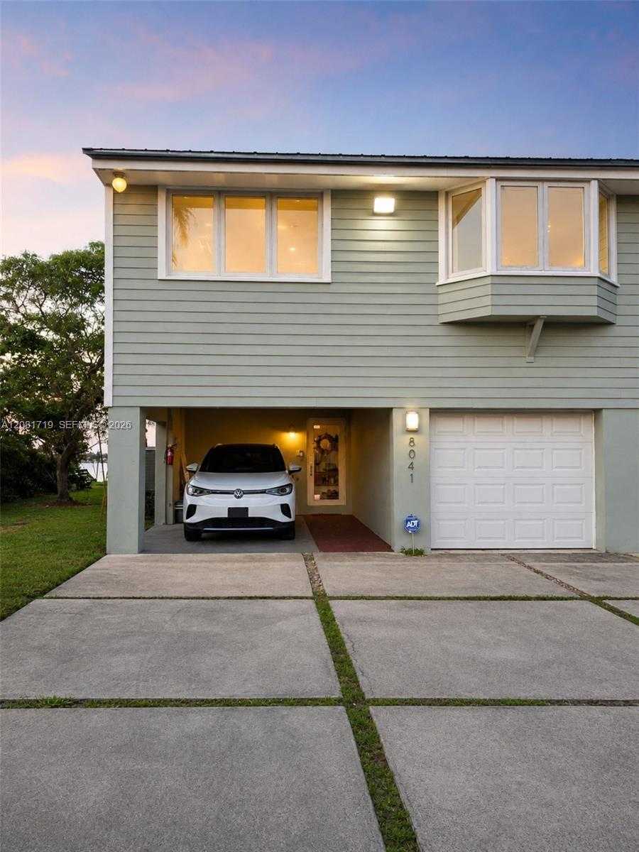 8041 NE Bayshore Ct  APT 8041 Miami Florida United States, for Rent, residential, Sandra Benkahla, The 305 Agency