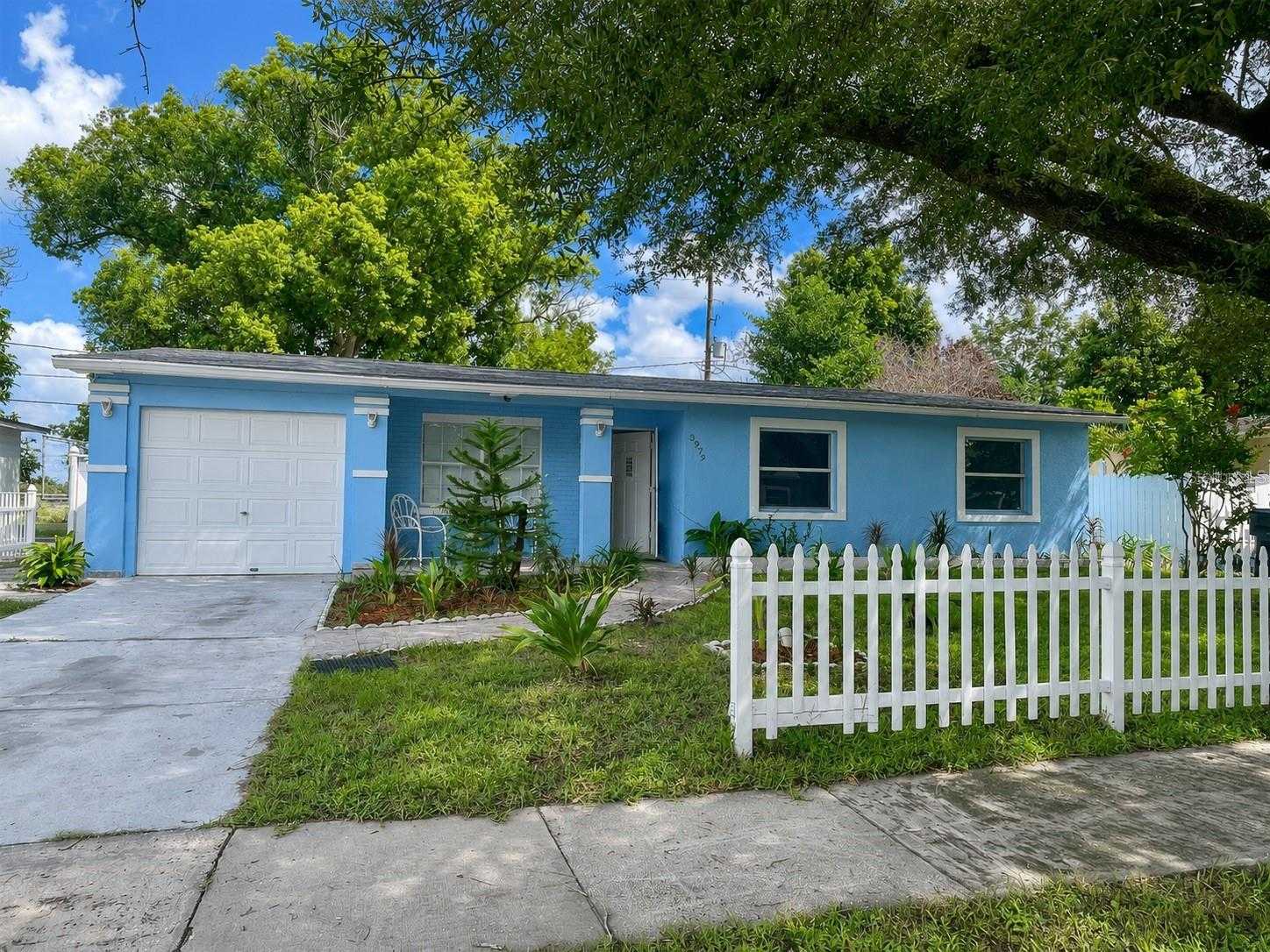 3979 SW QUEEN ANNE DRIVE Orlando Florida United States, for Sale, residential, Joao Pereira, La Rosa Realty